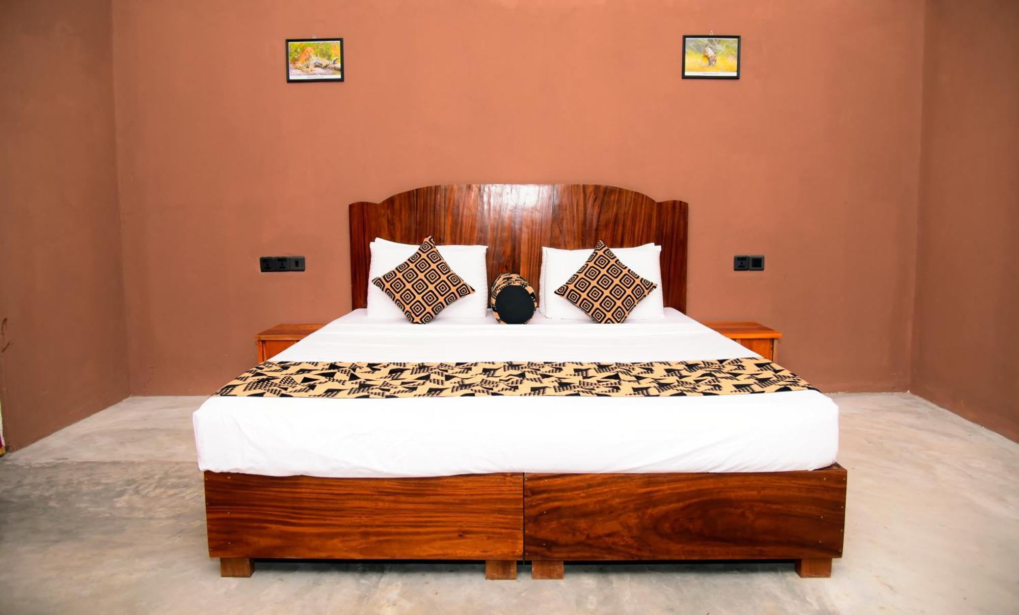 Coco Village Hotel Chilaw Esterno foto